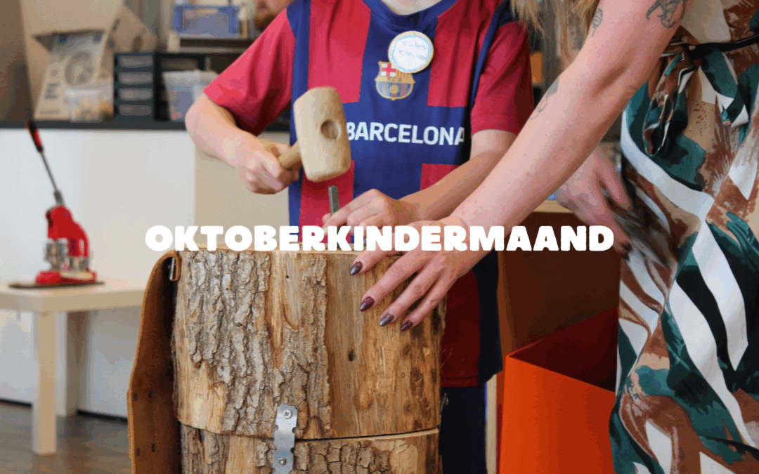 Kind maakt sleutelhanger